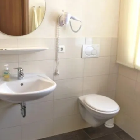 Landgasthaus Oberbillig イン Holsthum